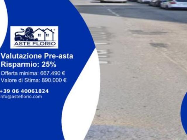 Immobile in asta di 181 m, box auto in vendita a Bologna
