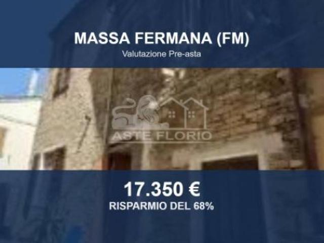 Immobile in asta di 181 m con più di 5 locali in vendita a Massa Fermana