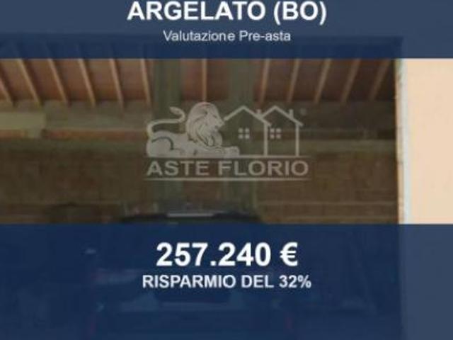 Immobile in asta di 182 m, box auto in vendita a Argelato