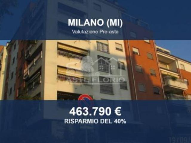 Immobile in asta di 182 m con più di 5 locali e box auto doppio in vendita a Milano