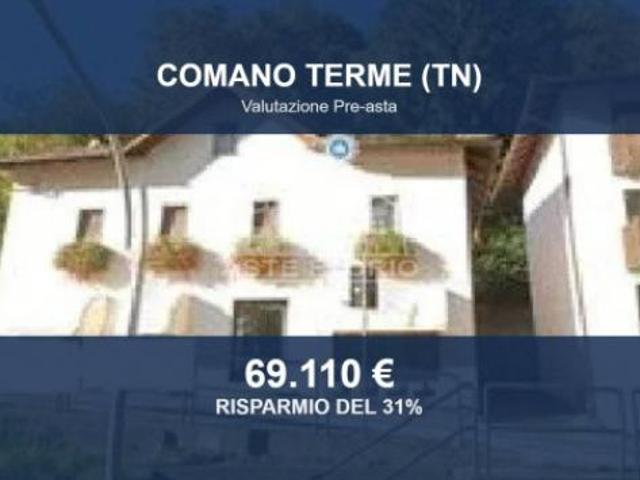 Immobile in asta di 182 m con più di 5 locali e box auto in vendita a Comano Terme