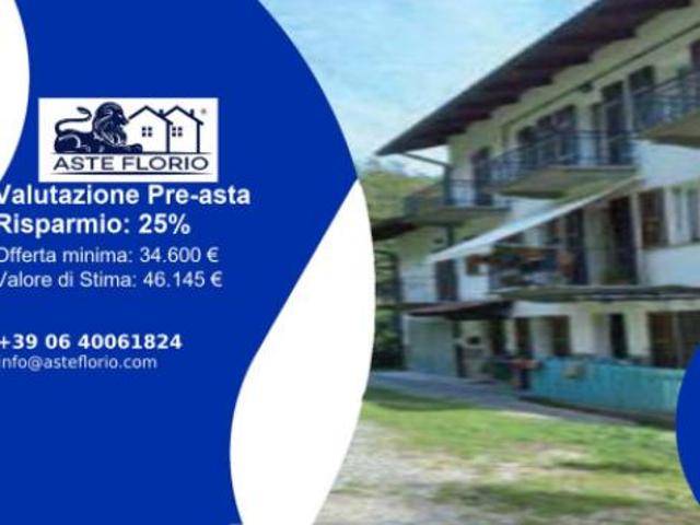 Immobile in asta di 183 m, box auto in vendita a Cossato