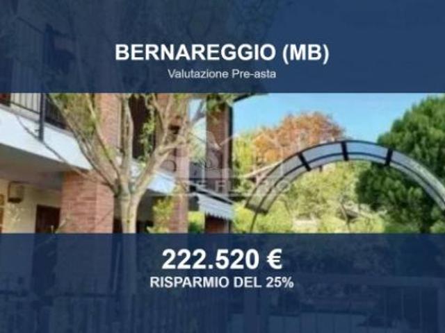 Immobile in asta di 188 m, box auto doppio in vendita a Bernareggio