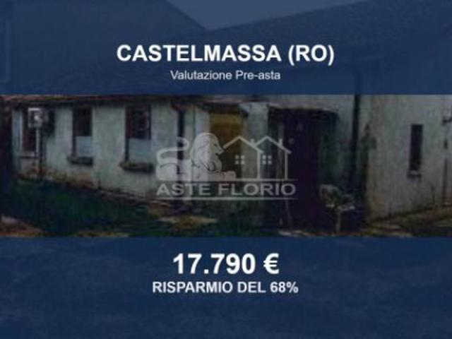 Immobile in asta di 190 m con più di 5 locali e box auto in vendita a Castelmassa