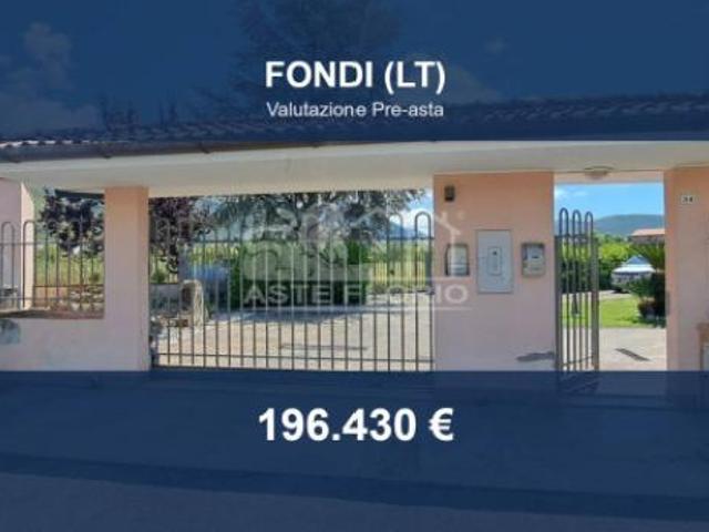 Immobile in asta di 190 m in vendita a Fondi