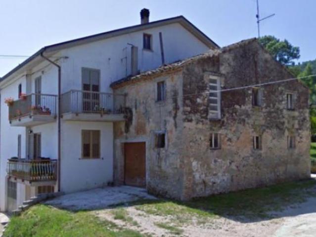 Immobile in asta di 192 m, box auto in vendita a Grottammare