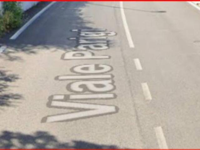 Immobile in asta di 195 m con più di 5 locali e box auto in vendita a Riano