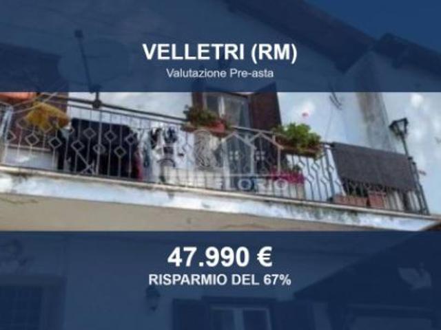 Immobile in asta di 195 m con più di 5 locali in vendita a Velletri