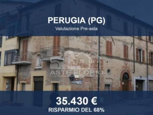 Immobile in asta di 196 m con più di 5 locali in vendita a Perugia