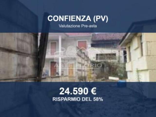 Immobile in asta di 196 m in vendita a Confienza