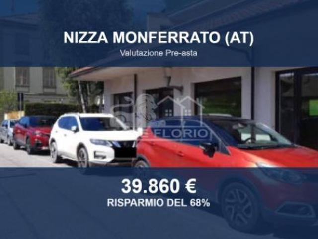 Immobile in asta di 196 m in vendita a Nizza Monferrato
