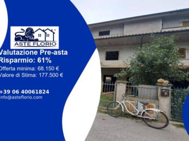 Immobile in asta di 197 m, box auto in vendita a Sant'Angelo in Vado