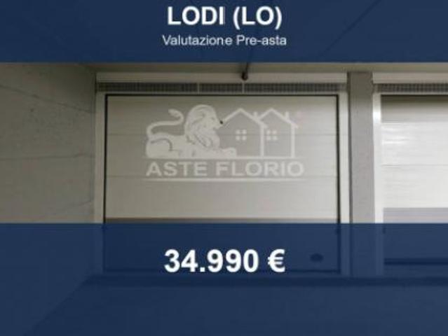 Immobile in asta di 19 m in vendita a Lodi