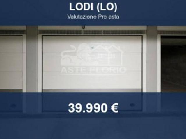 Immobile in asta di 19 m in vendita a Lodi