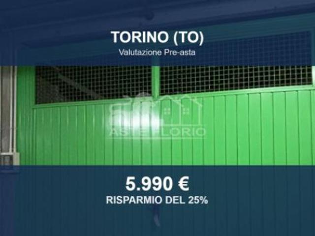 Immobile in asta di 19 m in vendita a Torino