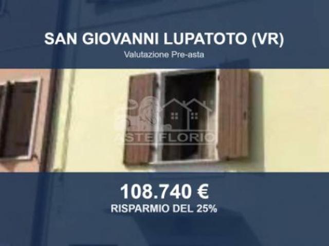 Immobile in asta di 103 m, box auto in vendita a San Giovanni Lupatoto