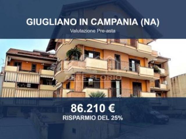 Immobile in asta di 103 m con più di 5 locali in vendita a Giugliano in Campania