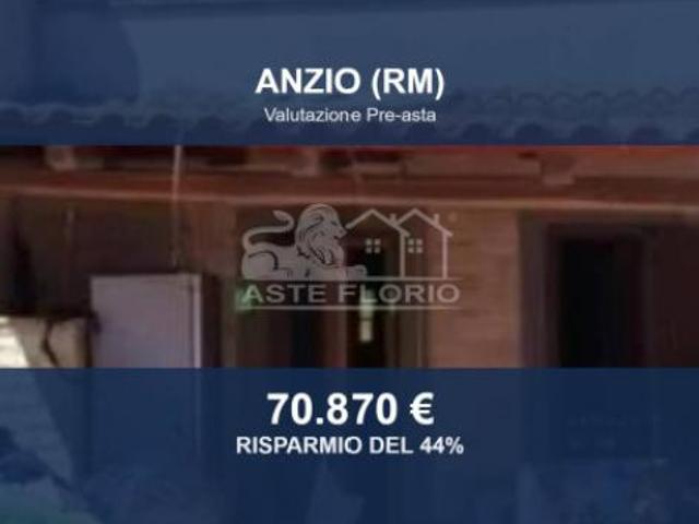 Immobile in asta di 103 m in vendita a Anzio