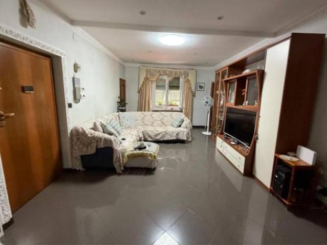 Immobile in asta di 103 m in vendita a Genova