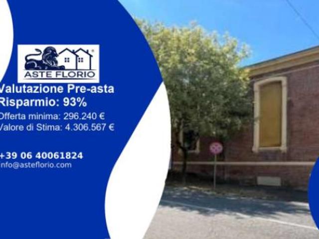 Immobile in asta di 1 m con più di 5 locali in vendita a Casale Monferrato
