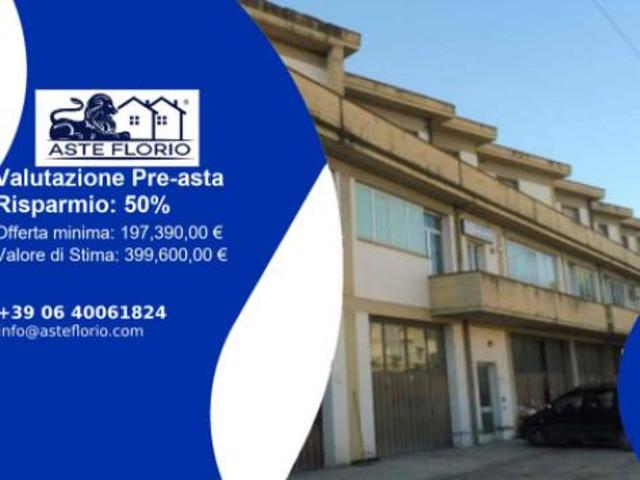 Immobile in asta di 1007 m con più di 5 locali in vendita a Terranuova Bracciolini