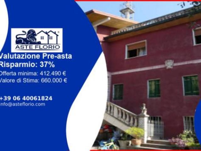 Immobile in asta di 1015 m con più di 5 locali in vendita a Monteforte d'Alpone