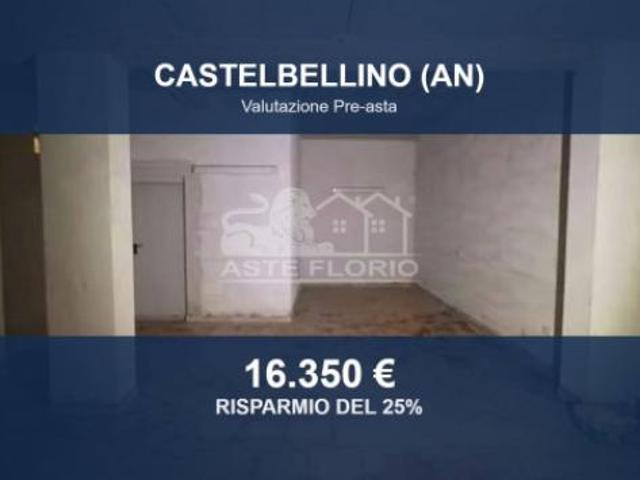 Immobile in asta di 101 m in vendita a Castelbellino