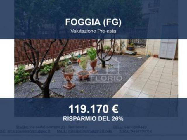 Immobile in asta di 102 m con più di 5 locali in vendita a Foggia
