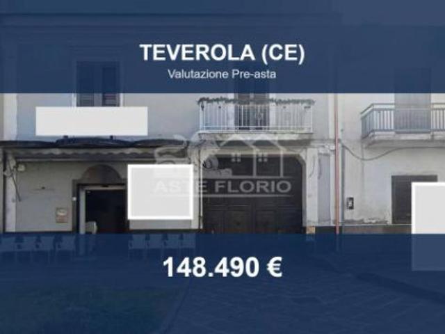 Immobile in asta di 102 m in vendita a Teverola