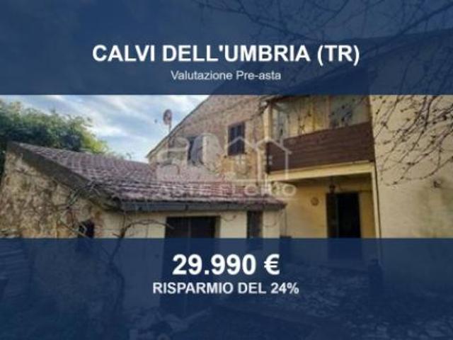 Immobile in asta di 102 m in vendita a Calvi dell'Umbria
