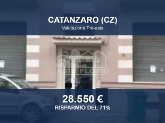 Immobile in asta di 102 m in vendita a Catanzaro