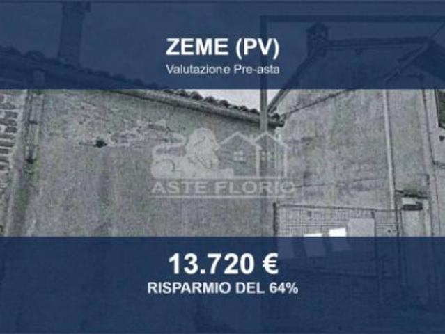 Immobile in asta di 107 m, box auto in vendita a Zeme