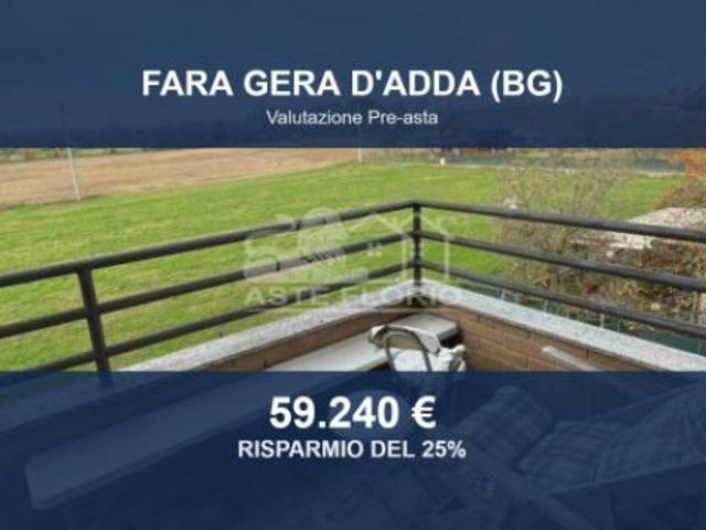 Immobile in asta di 107 m, box auto in vendita a Fara Gera d'Adda