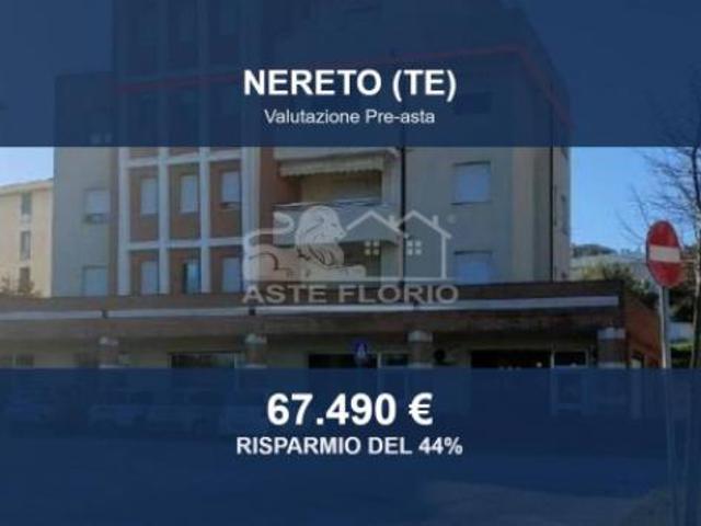 Immobile in asta di 107 m, box auto in vendita a Nereto