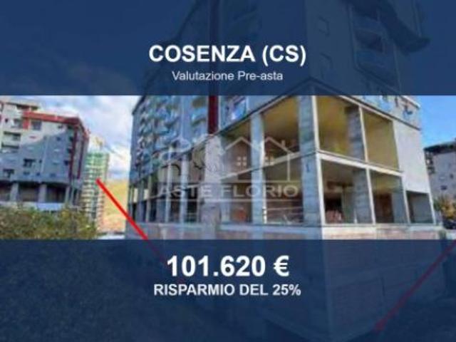 Immobile in asta di 1043 m in vendita a Cosenza