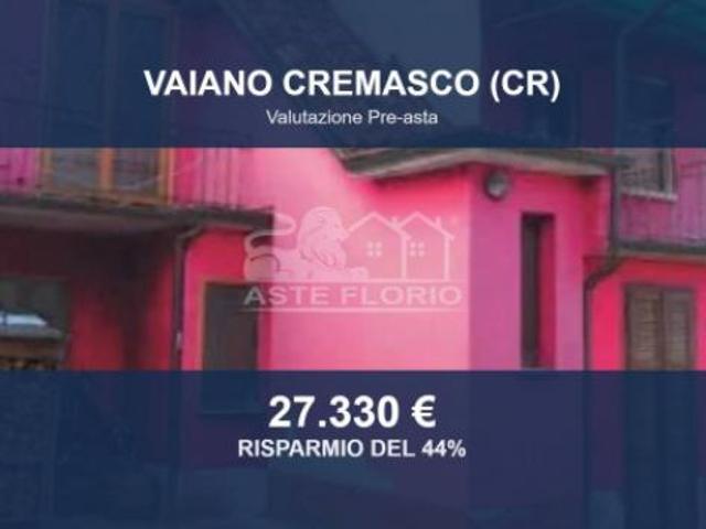 Immobile in asta di 104 m, box auto in vendita a Vaiano Cremasco