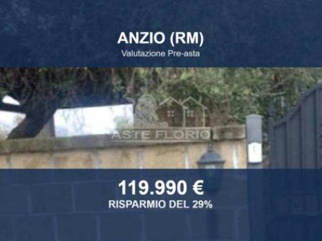 Immobile in asta di 104 m in vendita a Anzio