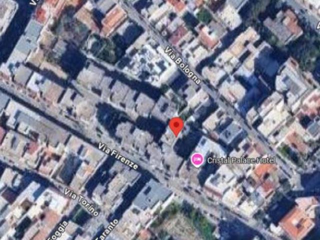 Immobile in asta di 97 m, box auto in vendita a Andria