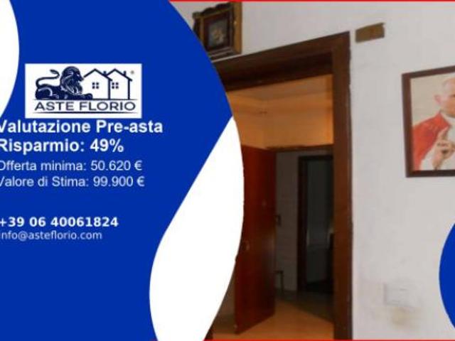 Immobile in asta di 98 m, box auto in vendita a Mondragone