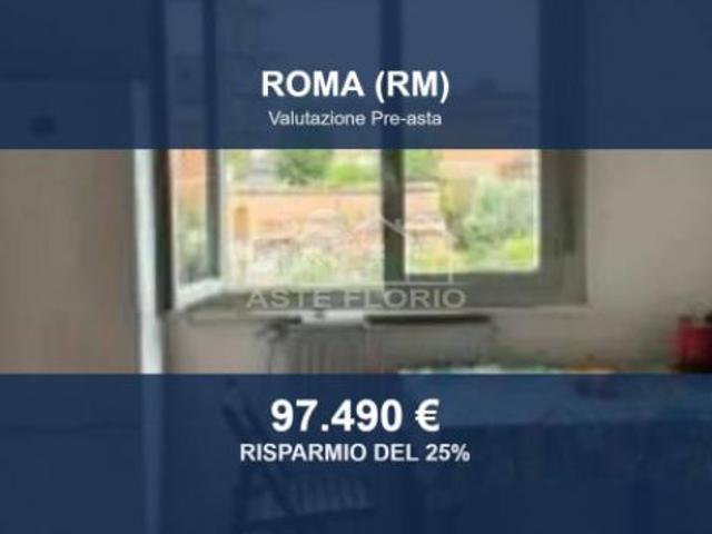 Immobile in asta di 105 m con più di 5 locali in vendita a Roma