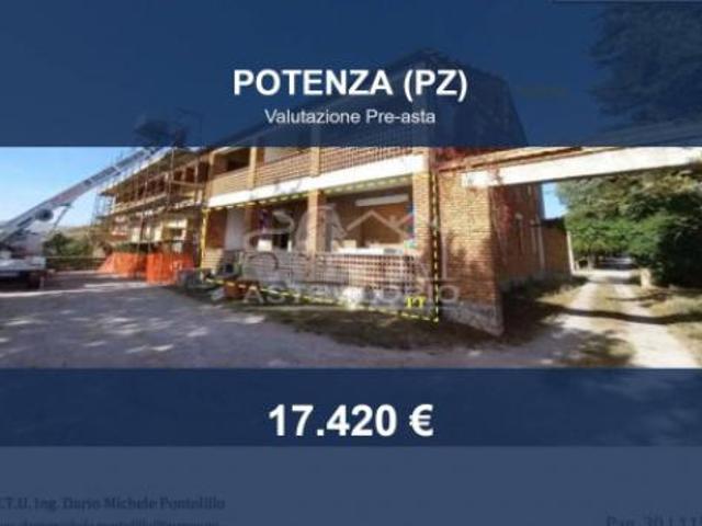 Immobile in asta di 106 m con più di 5 locali in vendita a Potenza
