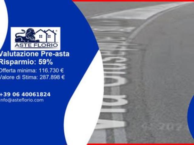 Immobile in asta di 106 m con più di 5 locali in vendita a Palau