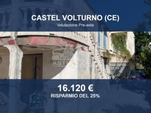 Immobile in asta di 108 m in vendita a Castel Volturno