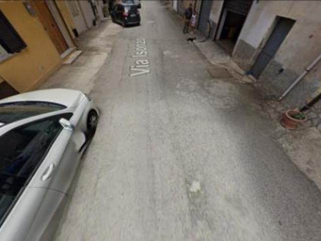 Immobile in asta di 108 m in vendita a Roggiano Gravina