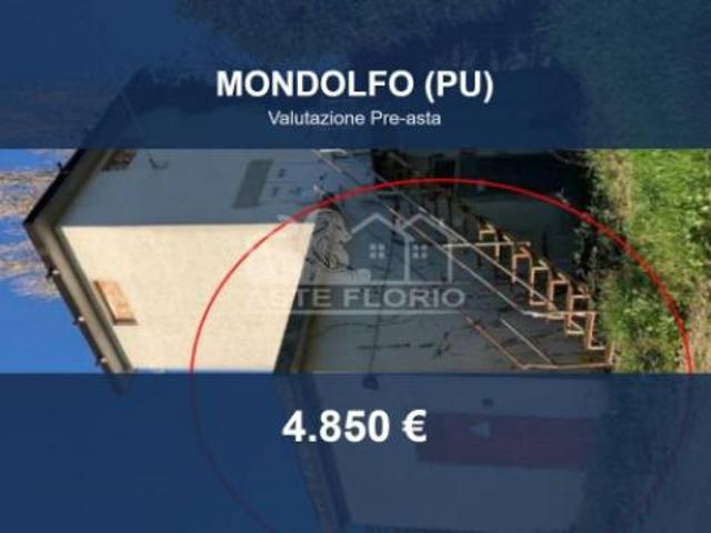 Immobile in asta di 10 m in vendita a Mondolfo
