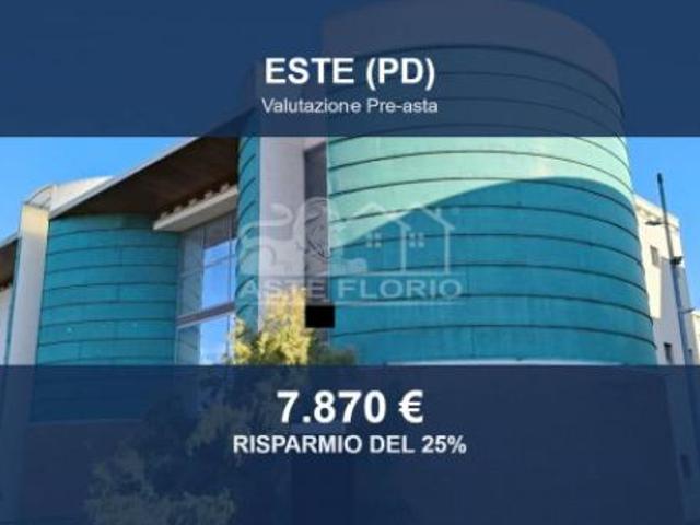 Immobile in asta di 10 m in vendita a Este
