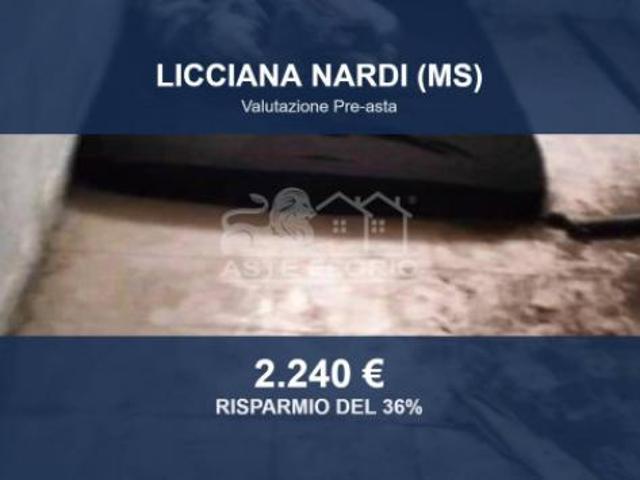 Immobile in asta di 10 m in vendita a Licciana Nardi