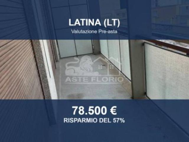 Immobile in asta di 113 m con più di 5 locali in vendita a Latina
