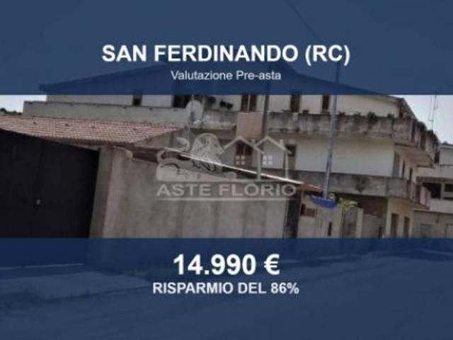 Immobile in asta di 113 m con più di 5 locali in vendita a San Ferdinando