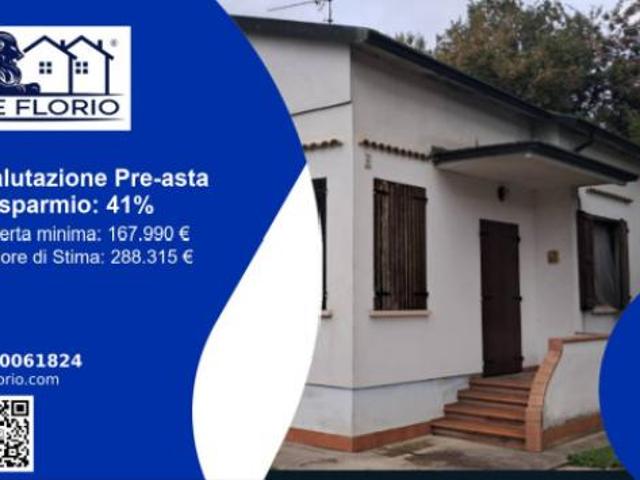 Immobile in asta di 113 m in vendita a Reggiolo